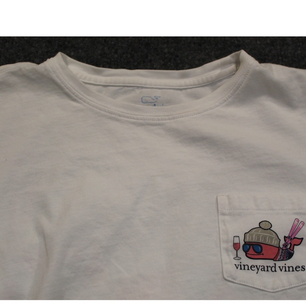 Vineyard Vines White Winter Ski Whale Long Sleeve Pocket T-Shirt Woman's Small S